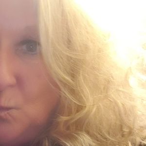 Meet your Posher, Christi